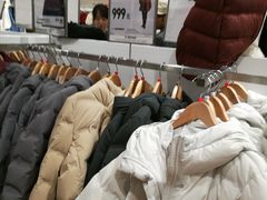 -优衣库(上海颛桥万达广场店)