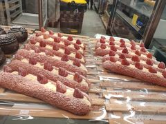 草莓魔法棒-奈雪的茶(亨特国际广场店)