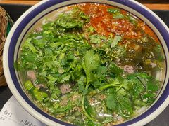 -云阿蛮云南生烫牛肉米线(奉贤路店)