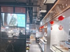 -遇上西雅图多融合海鲜自助餐厅(中房金谊广场店)