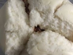 老面叉烧包-昆明冠生园·蛋糕·面包(朗悦湾店)