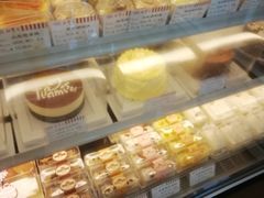 -红宝石·鲜奶小方·海派西点房(浦三店)