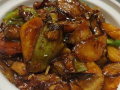 -95号酱骨·一块豆腐(展春园西路店)