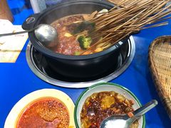-马路边边·成都串串(翠柏路店)