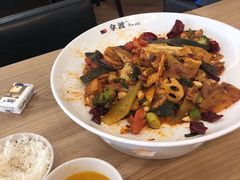 -拿渡·水煮鱼麻辣香锅(王府井奥莱·香江小镇店)