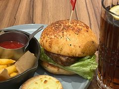 -必胜客(城西银泰店)