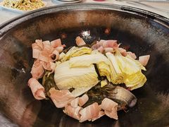 -小火炕铁锅炖鱼