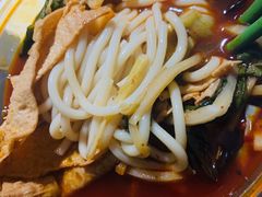 -红鼻子桂林米粉(金唐新光界店)