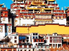 -普达措国家公园