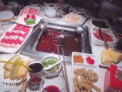 -海底捞火锅鲜切牛肉主题店(长寿路店)