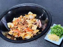 -王老六铁锅炖鱼(大东沟总店)