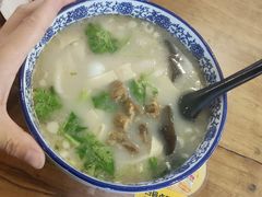 -凤齐羊肉烩面馆