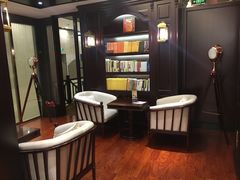 -星巴克臻选(华堂·新辰汇店)