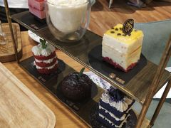 -ZING COFFEE 镜咖啡