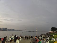-武昌江滩