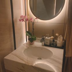 -苑苑vbeauty科技美容SPA