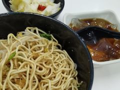-一品郑记重庆牛肉米线馆(东泰路店)