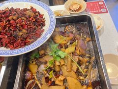 -沈姐万州烤鱼(沙坪坝七中店)