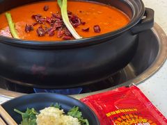 -钢管厂五区小郡肝串串香(奥克斯广场锦城万达店)