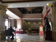-鑫隆温泉酒店