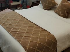 -上海南泉酒店(塘桥地铁站店)