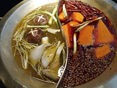 -王婆乔鲜鱼自助火锅(蜀汉路店)
