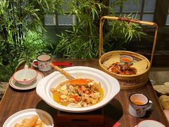 洞庭脆皮鸡（半只）-洞庭土菜馆(天河北总店)