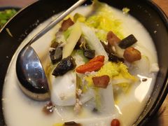 上汤娃娃菜-来龙里 精致 东南亚餐室(万象城店)