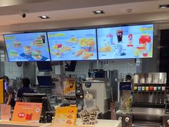 -麦当劳(常山服务区得来速店)