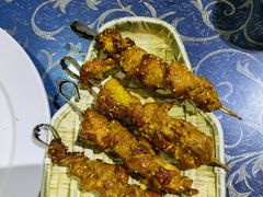 -乡村馕坑肉·烧烤·新疆菜·本地人更爱吃(阿勒泰首店)