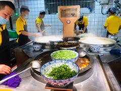 -吾穆勒蓬灰牛肉面·清真(北滨河中路店)