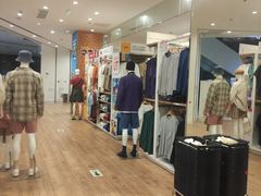 -优衣库(青岛万象城店)