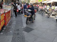 -中山美食街