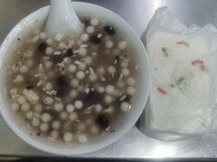 -芳婆糕团店(王府大街店)