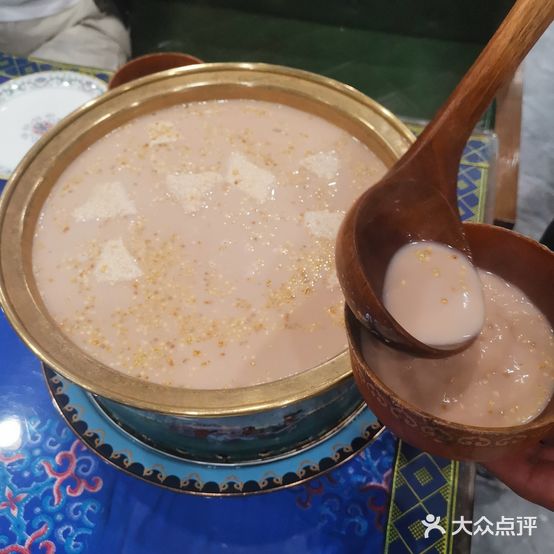 塞百努蒙餐厅