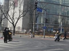 -石景山区图书馆(八角南路)