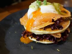 三文鱼水波蛋松饼-AFS Cafe & Canteen(闽江二路店)