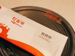 -红盔侠小龙虾(海宁银泰店)