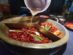 -叁口煮市井老火锅(春熙路店)