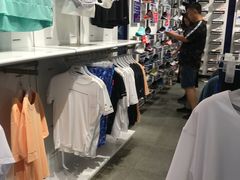 -王府井奥莱临潼小镇(临潼店)