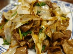 葱爆羊肉-娄三少·老北京春饼烤鸭家常菜(方庄店)
