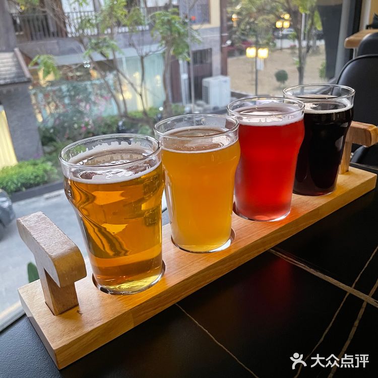 氛围感酒咖~