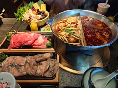-湊湊火锅·茶憩(新中关购物中心店)