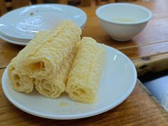 -苗伯妈酸汤火锅