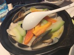 -港丽餐厅(高德置地店)