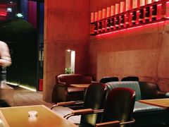 -饮湖威士忌鸡尾酒吧