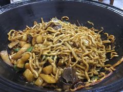 铁锅排骨鸡块焖面-日新铁锅焖面(坝上店)