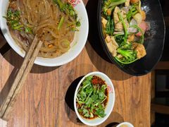 -万记麻辣烫国展总店