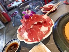 -生活如沸·顺德水牛奶火锅(大学路店)