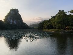 -星湖旅游景区七星岩